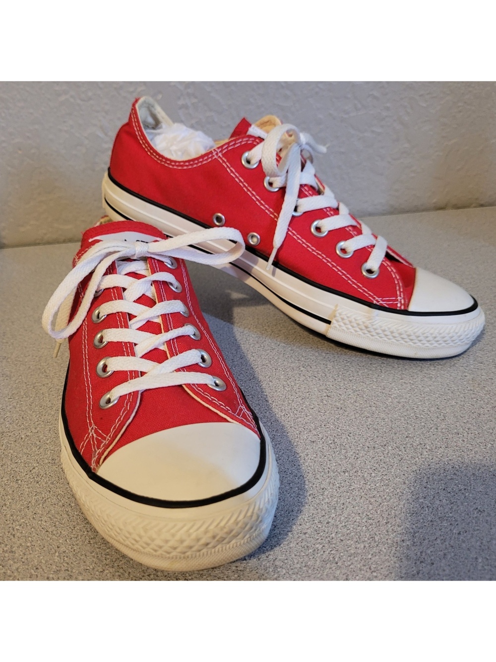 CONVERSE ALL STAR UNISEX RED LACE UP TENNIS SHOES, WOMEN 9, MEN 7